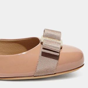 Salvatore Ferragamo Varina Ballet Flat 38.5